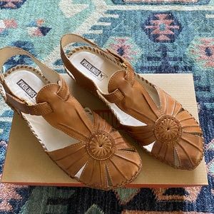 Brand New Pikolinos womens sandles size EU 41